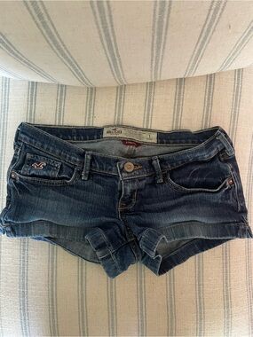 Hollister Vintage Y2K Low Rise Micro Denim Jean Shorts Size 1